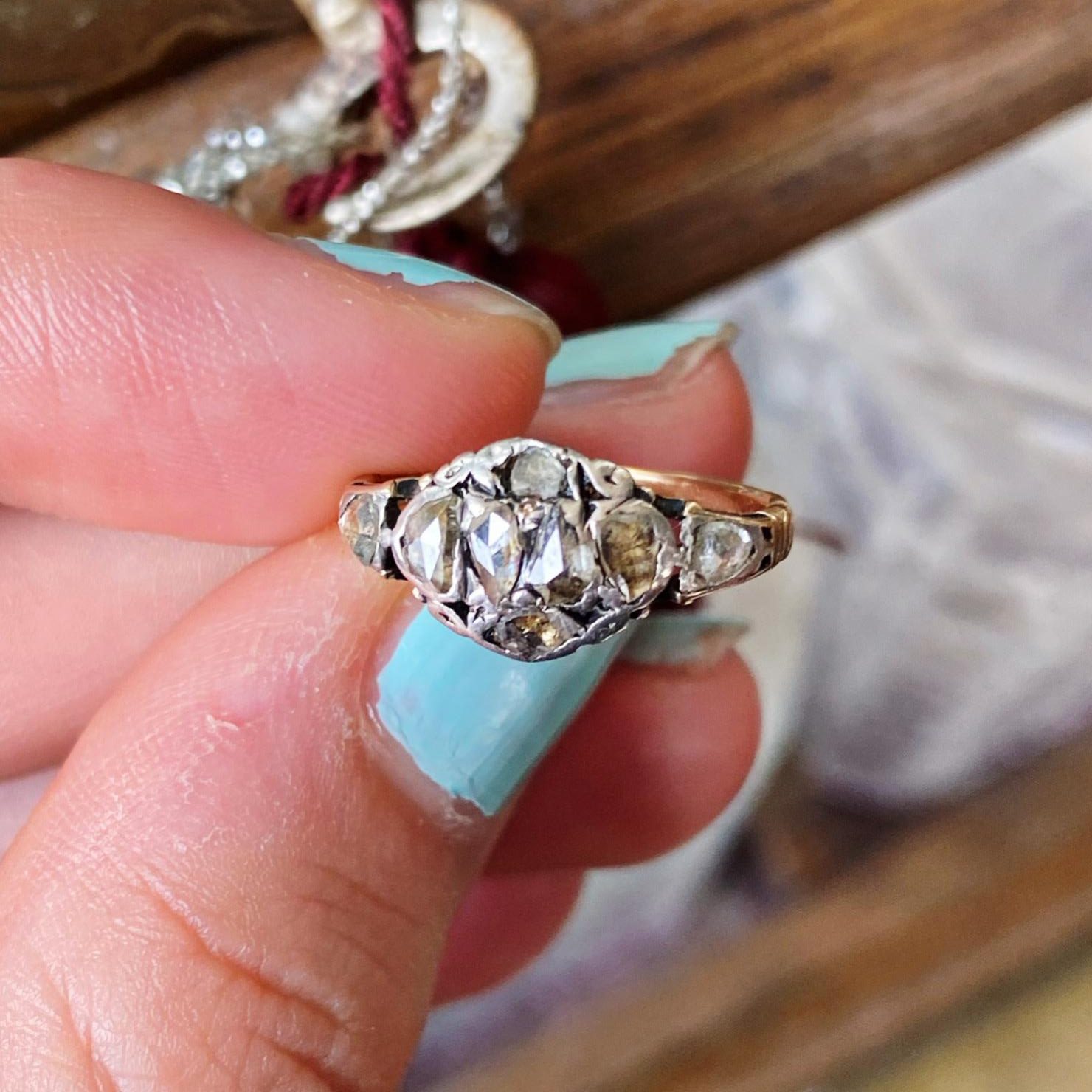 Antique Georgian Exquisite Diamond Flower Cluster Ring | Antique Velvet  Gloves