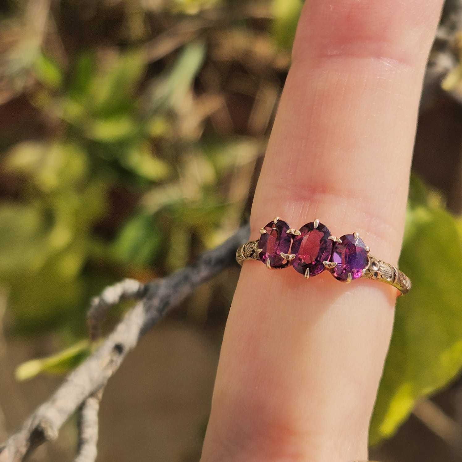 אלמנדין.jpgגכע