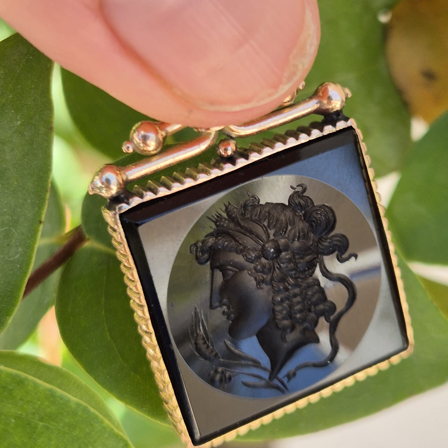 תליון פוב סיריס קמאו אינטגליו – תמונה 3