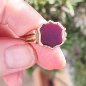 טבעת חותם קורנליין עתיקה מזהב