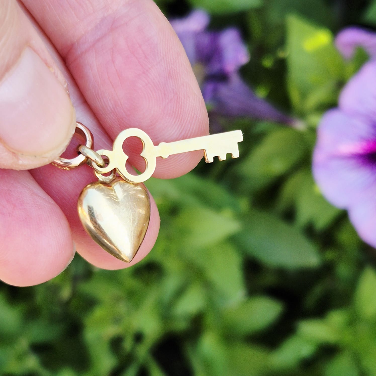 תליון זהב מפתח לב פנינים – תמונה 4