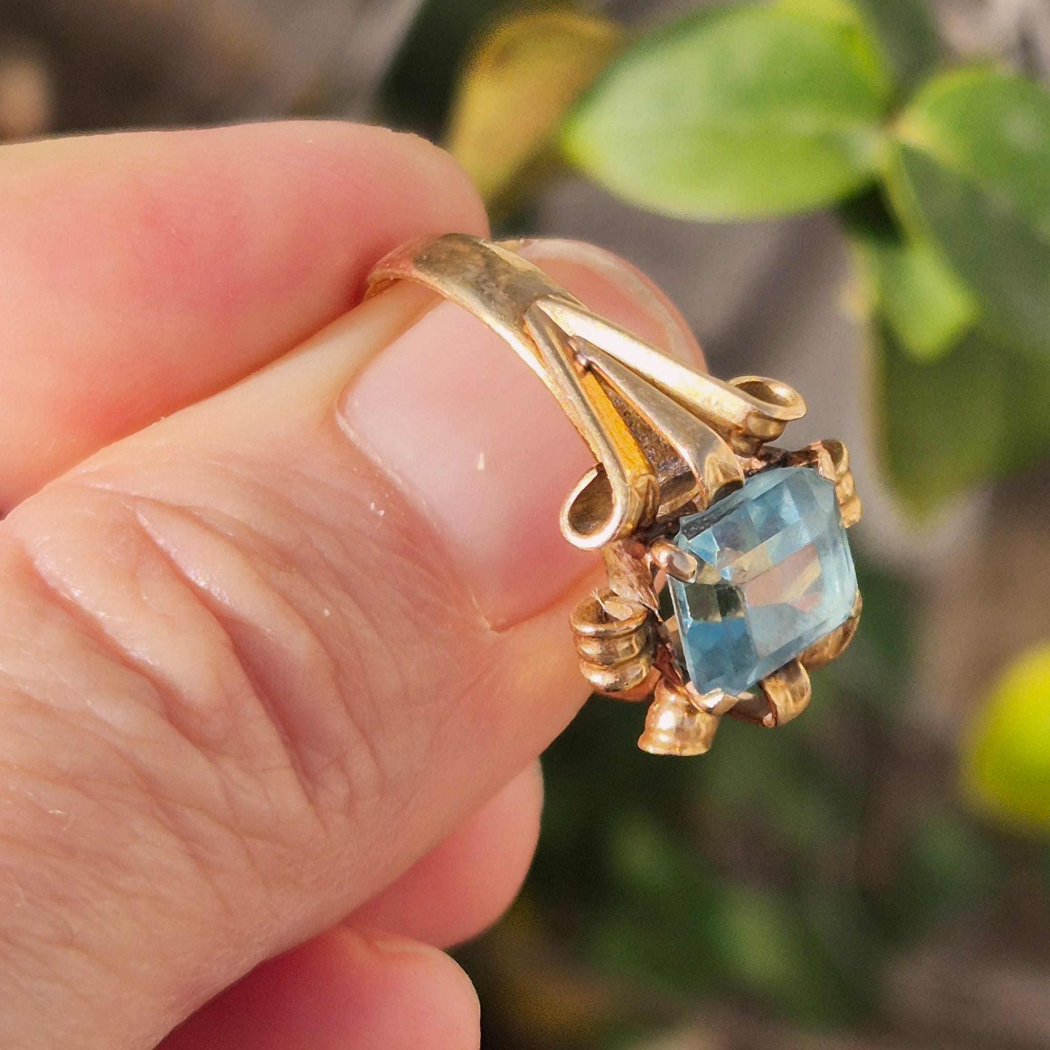 טבעת זהב עתיקה אקווה מארין – תמונה 4