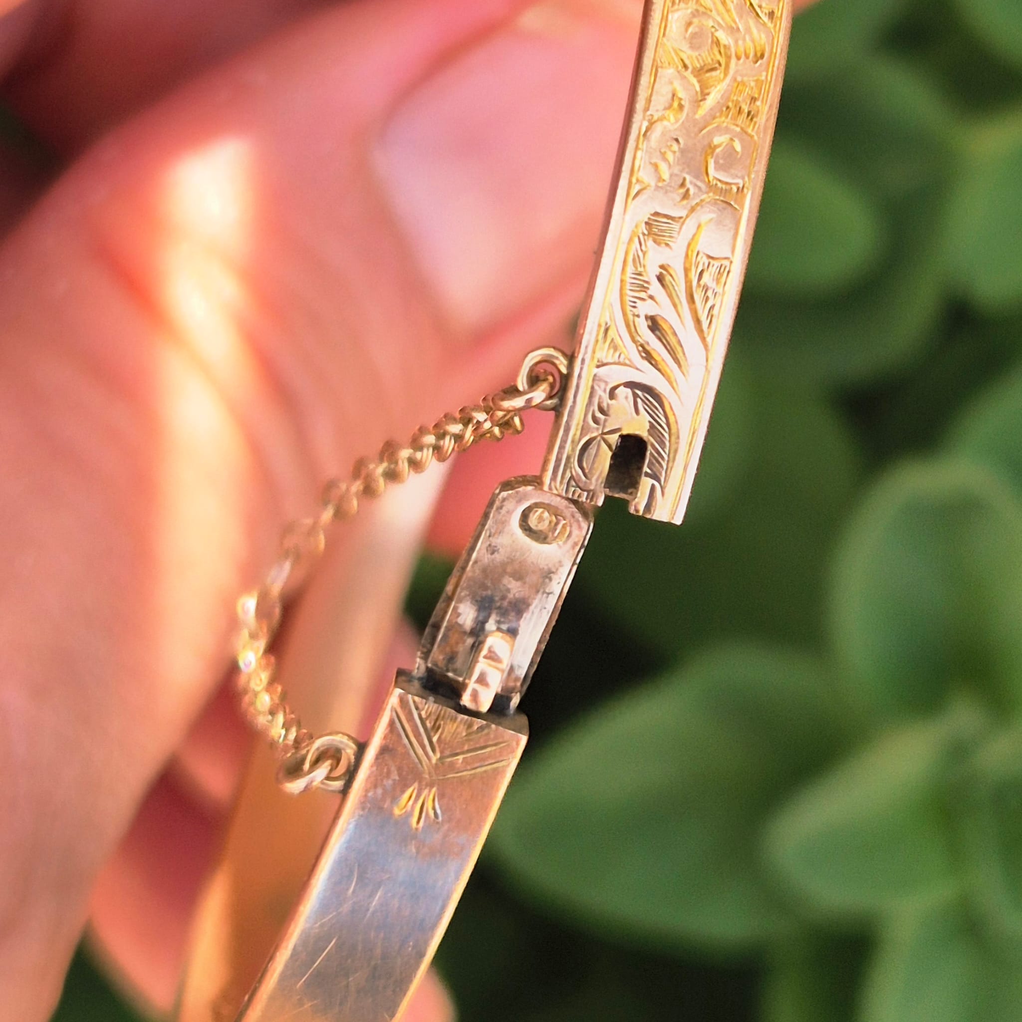 צמיד קשיח עתיק 10k זהב – תמונה 4