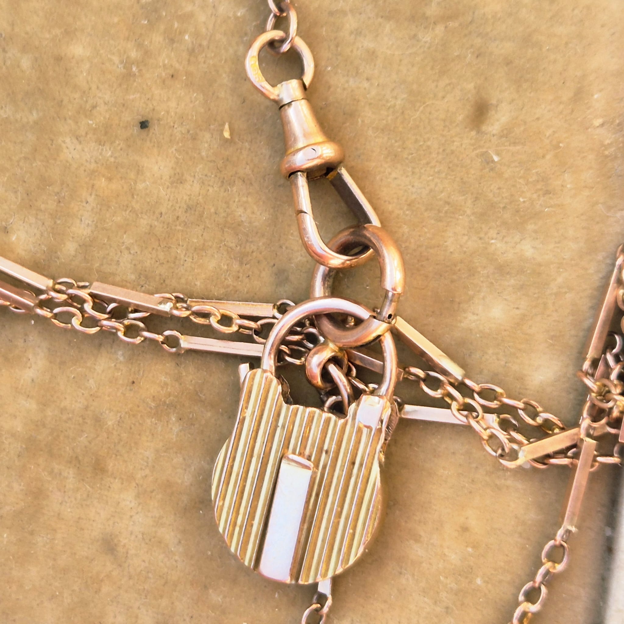 פדלוק עתיק מיוחד מזהב – תמונה 6