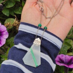 שרשרת עתיקה זהב אגט מלכיט