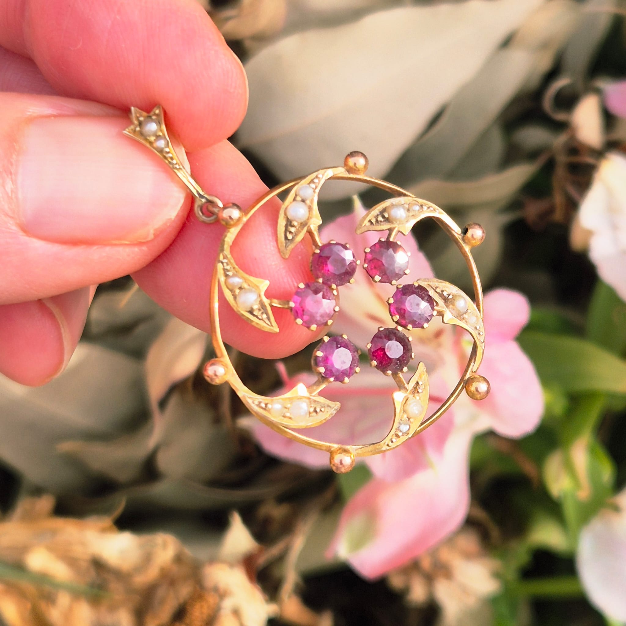 לאוואליר גרנטים פניני ים