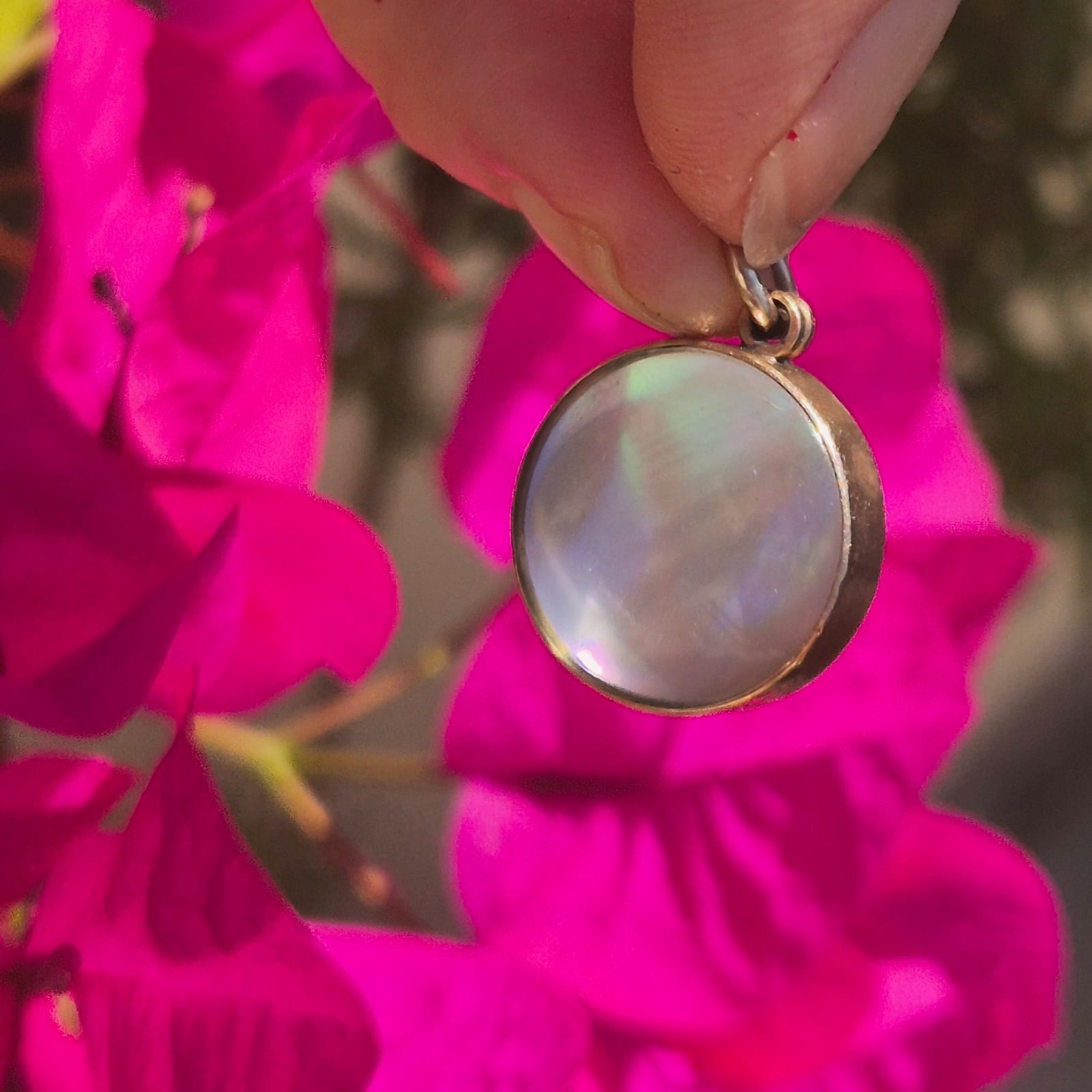 תליון זהב מלאך אם הפנינה – תמונה 5